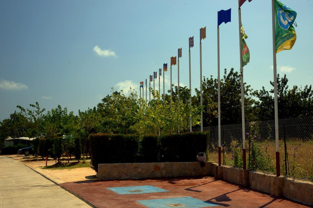 Camping Los Pinos Peniscola Bagian luar foto