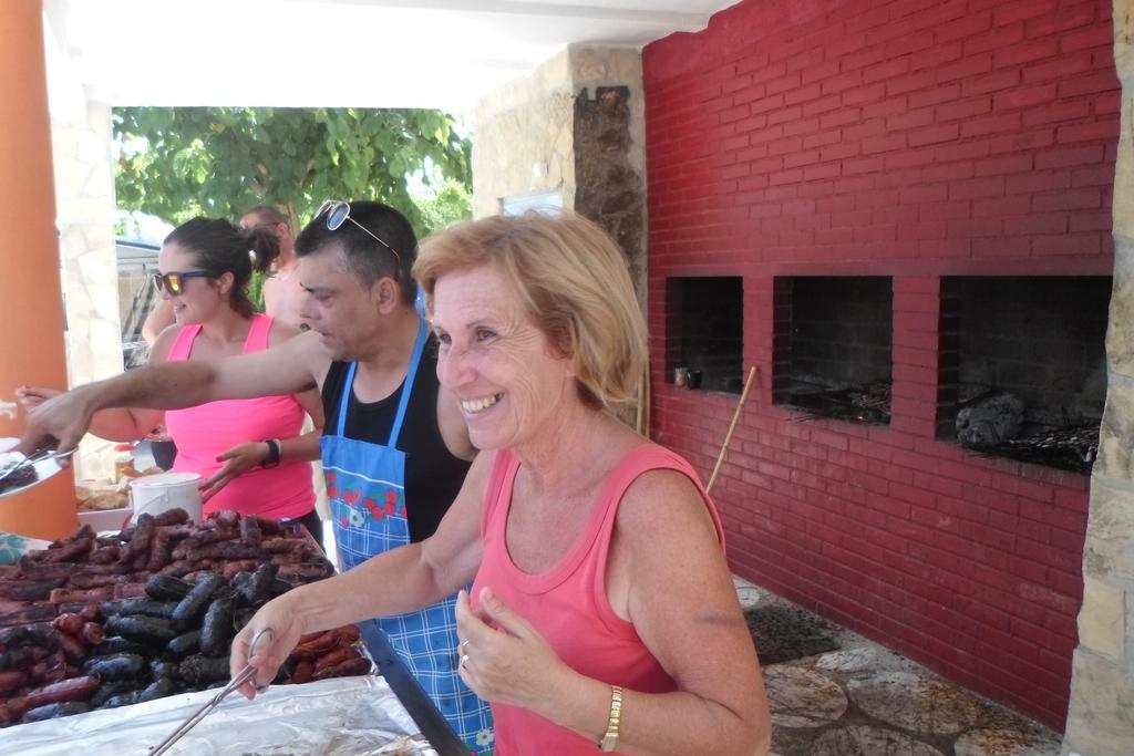 Camping Los Pinos Peniscola Bagian luar foto