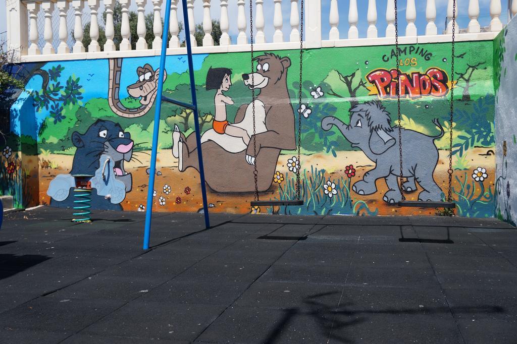 Camping Los Pinos Peniscola Bagian luar foto