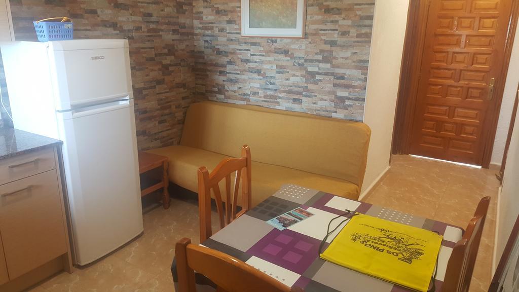 Camping Los Pinos Peniscola Bagian luar foto